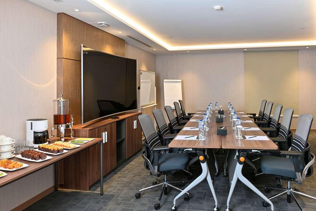 Comfort Hotel Jeddah King Road Facilités photo